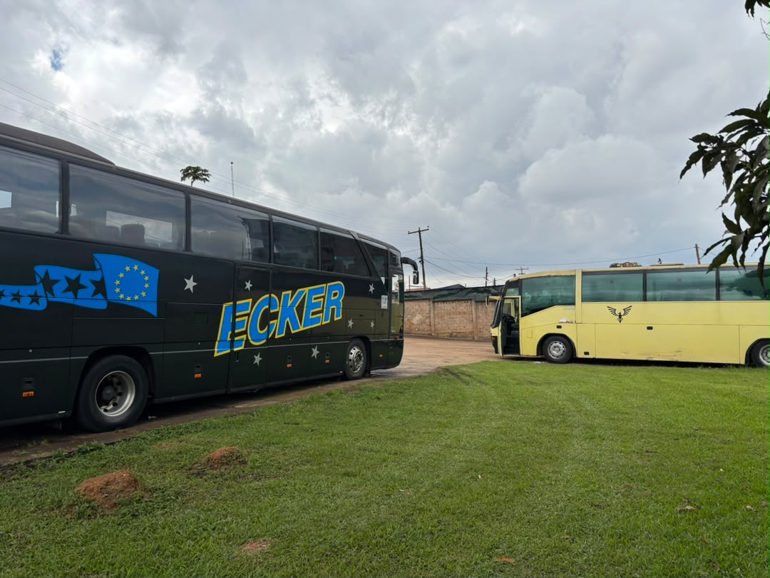 Bus et navette MA NAVETTE A&Eacute;ROPORTUAIRE