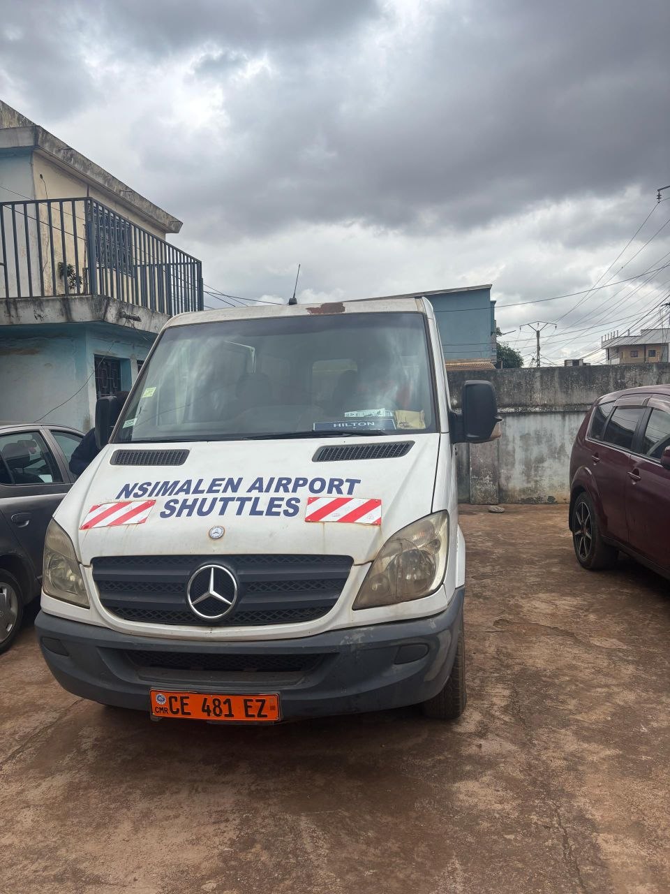 Navette blanche Nsimalen Airport Shuttles